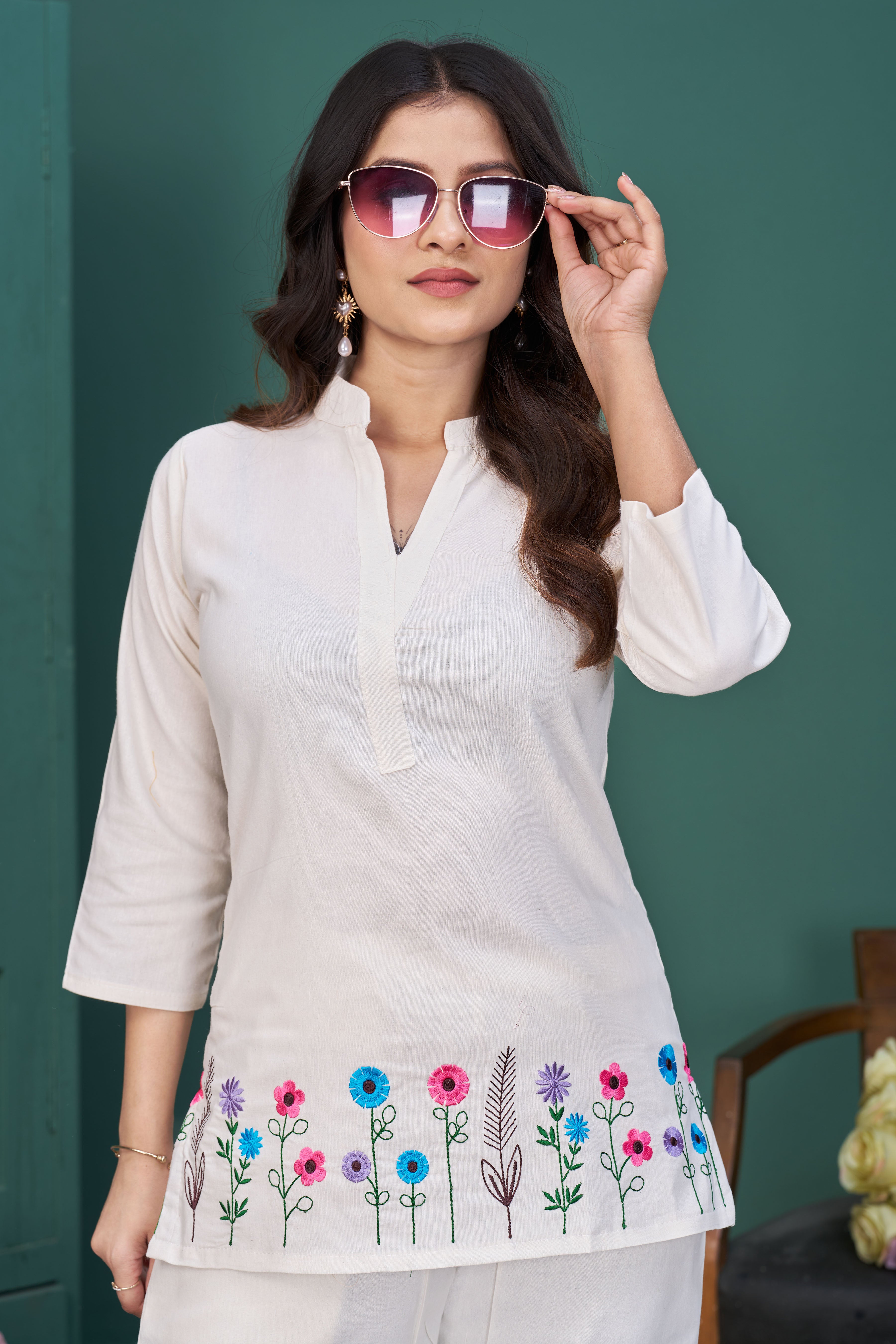 Women’s Off-White Embroidered Cotton Co-Ord Set