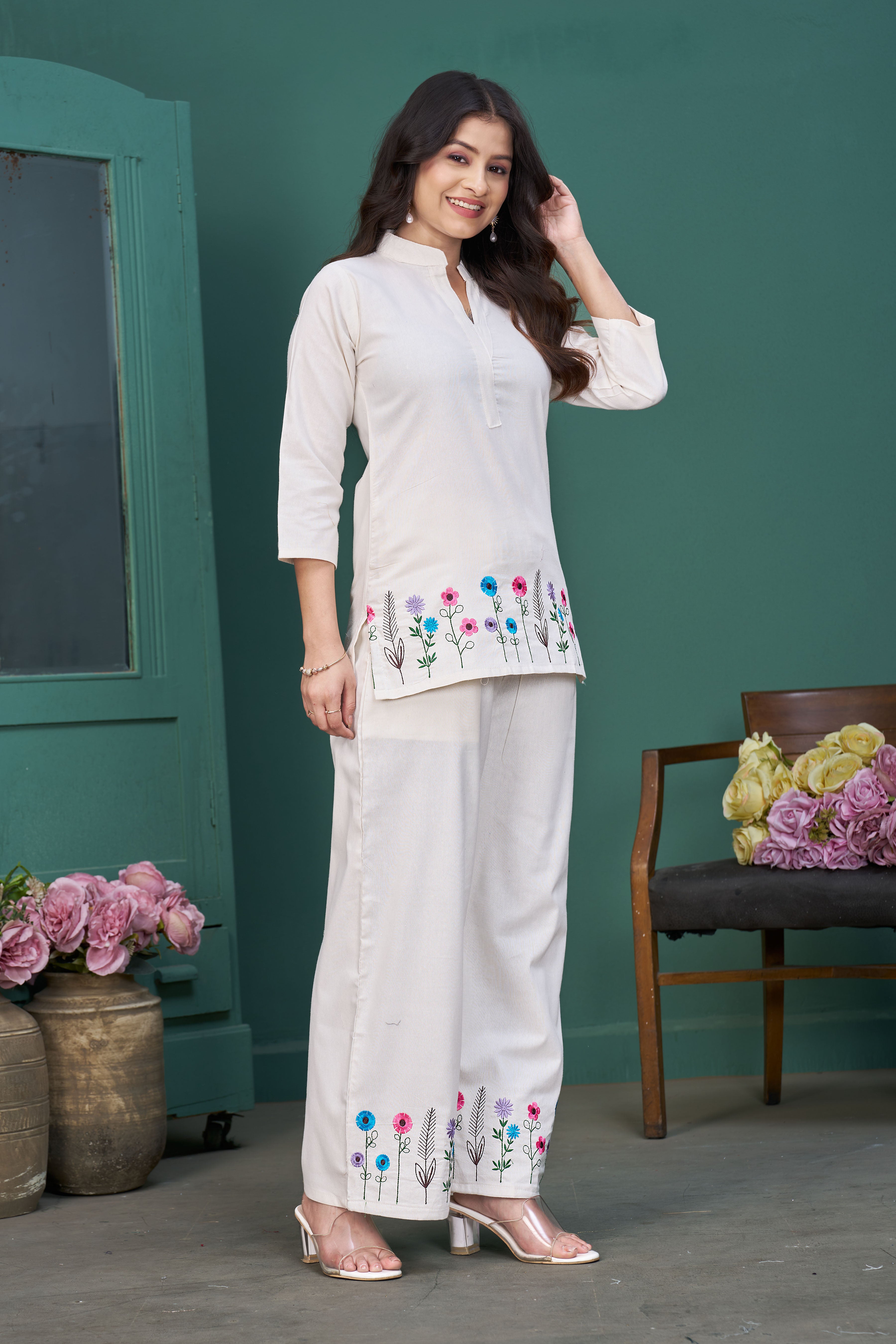 Women’s Off-White Embroidered Cotton Co-Ord Set